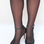 黒ストッキング×9㎝ヒール