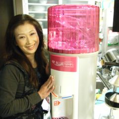 お水を飲むと痩せるって本当？？