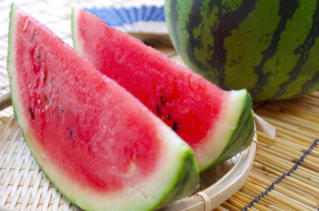 夏の風物詩 スイカ